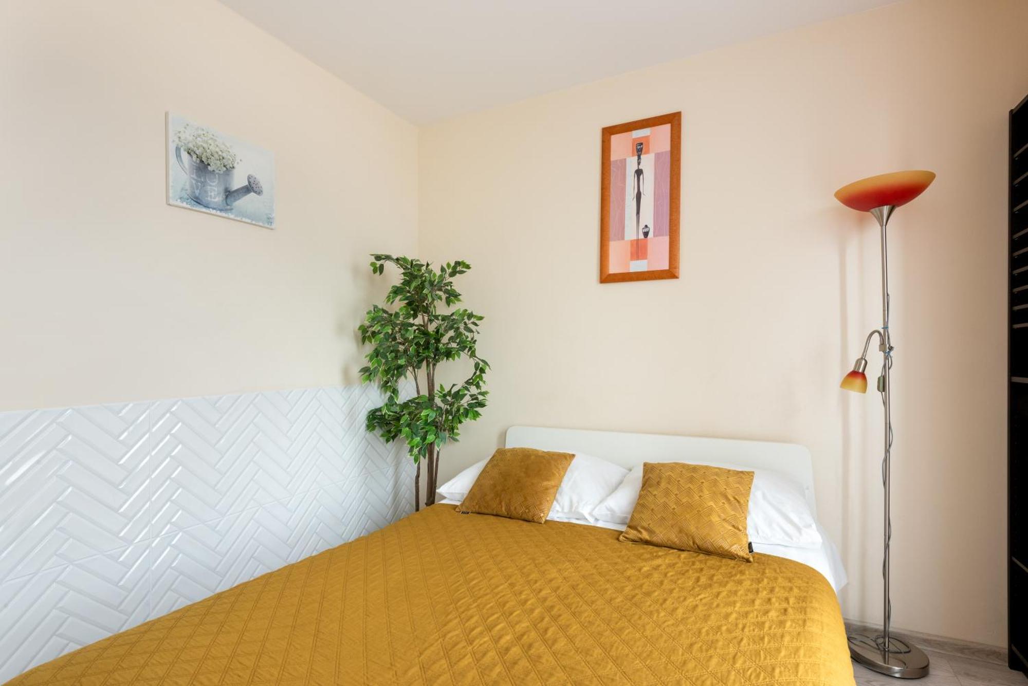 Cozy Modern Apartment Astoria Magic Orange Old Town Kraków Eksteriør billede